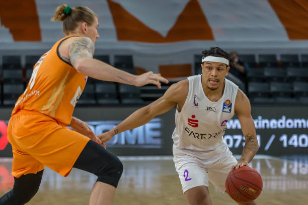 让他们必须 让他们必须