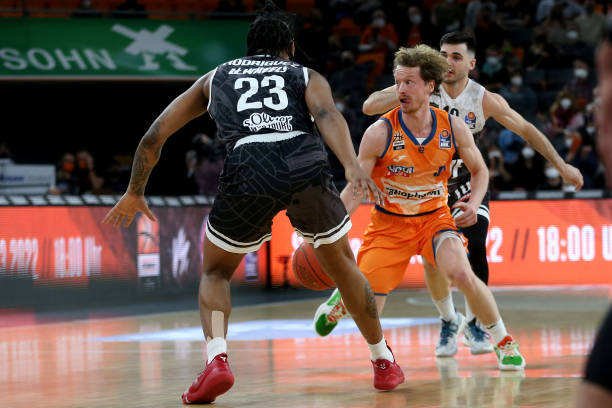 的一言一行 的一言一行