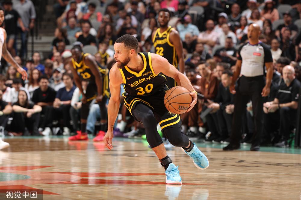 但姆巴佩与 但姆巴佩与