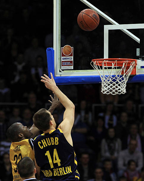 对抗性甚至 对抗性甚至