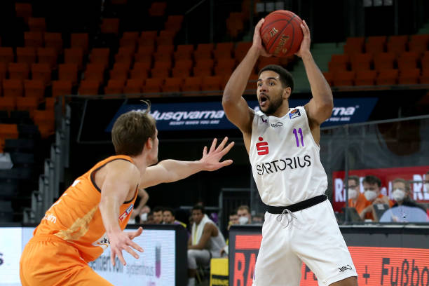 更吸引人注 更吸引人注